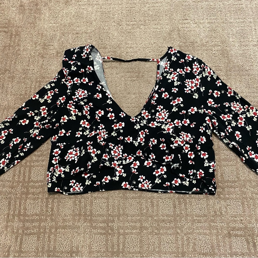 {Zara} Floral Ruffle Long Sleeve Crop Top Blouse~ Size Small - Picture 3 of 16